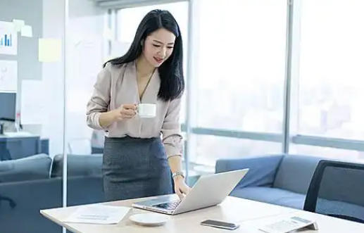 北京创意翻有限公司轮播图3